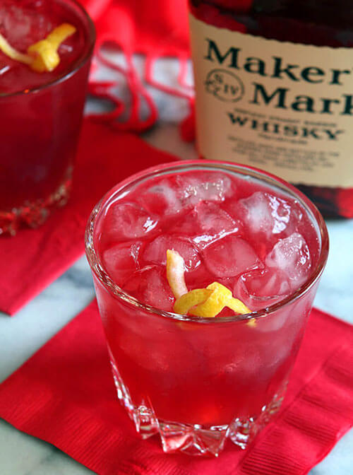 Bourbon, Pomegranate and Ginger Beer Cocktail