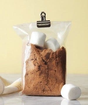 Hack #62: Keep brown sugar from clumping with marshmallows