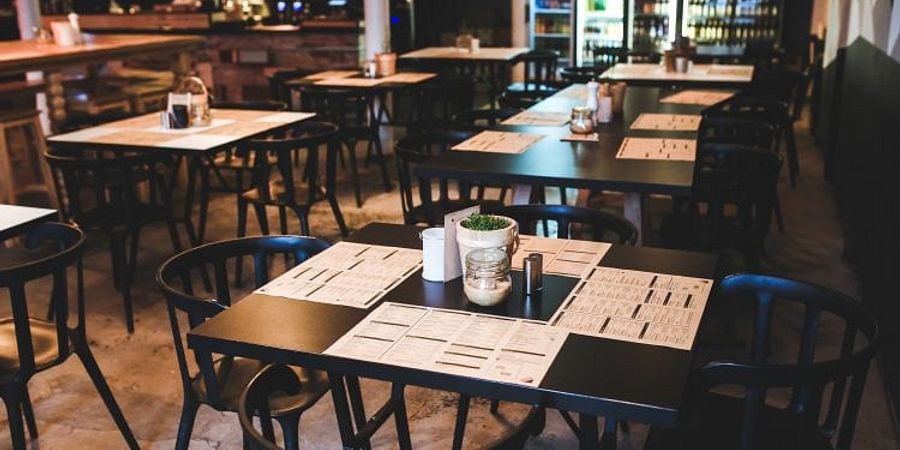 Fundamentals For Managing A Hit Restaurant or Bar