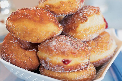 Hanukkah Sufganiyot (Traditional Stuffed Jelly Doughnuts)