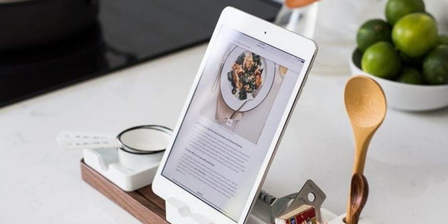 Technology and Its Influence on the Way We Eat