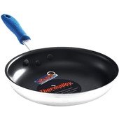 5813828 Browne Foodservice, 8" Non-Stick Thermalloy Aluminum Fry Pan w/ Silicone Handle
