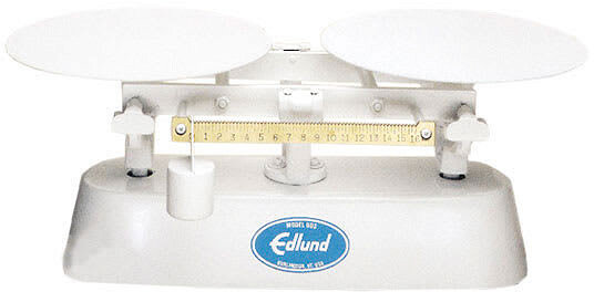 Cardinal Detecto 1002TB 8 lb. Baked Enamel Baker's Dough Scale with Scoop -  16 oz. x 0.25 oz. Beam Grads