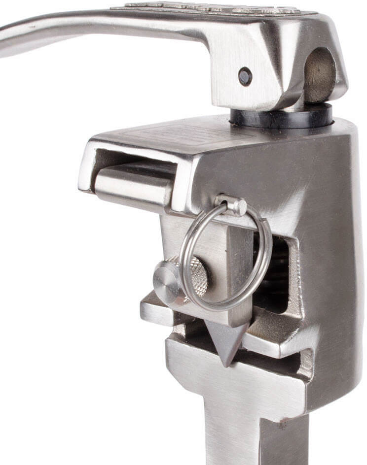 Edlund S-11 C Heavy Duty Manual Can Opener with 16 Adjustable Bar and  Clamp Base